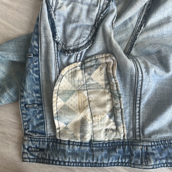 American Eagle Denim Jacket - Picture 5 of 5